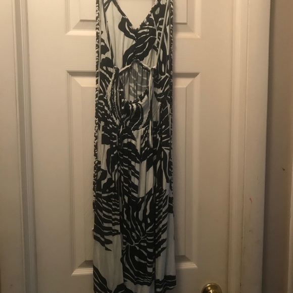 🌸Being donated 8/5🌸 Navy/white med swim coverup - Picture 2 of 3